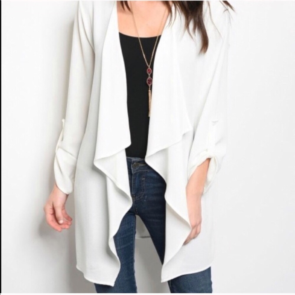 Beautiful cardigan with draped lapel